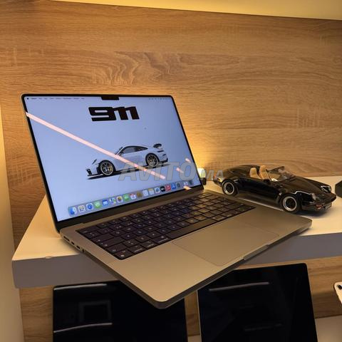 ماك بوك برو 14 بوصة 2021 | M1 MAX | 32 جيجابايت رام (رسمي)
