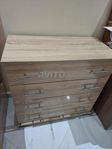 كومودينو من إم دي إف للبيع