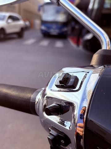Vespa GTS 300 – Excellent état, toujours garage