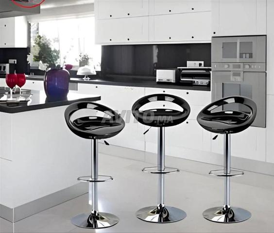Tabourets modernes - 2