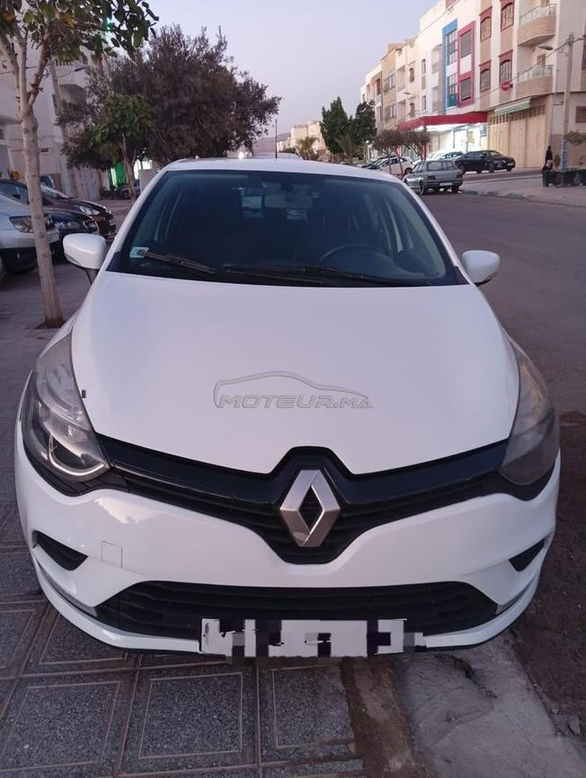 Renault Clio Diesel Manuelle 2017 à Agadir