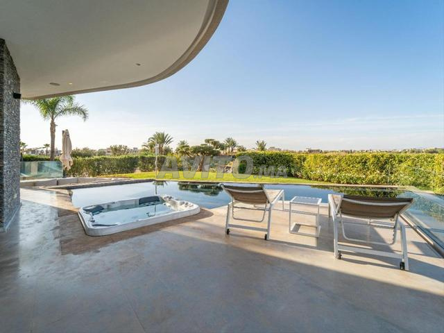 Villa contemporaine avec piscine privée - 2