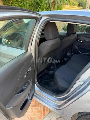 Peugeot 208 première main - 2
