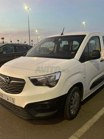 Opel Combo Diesel Manuelle 2021 à Casablanca - 2