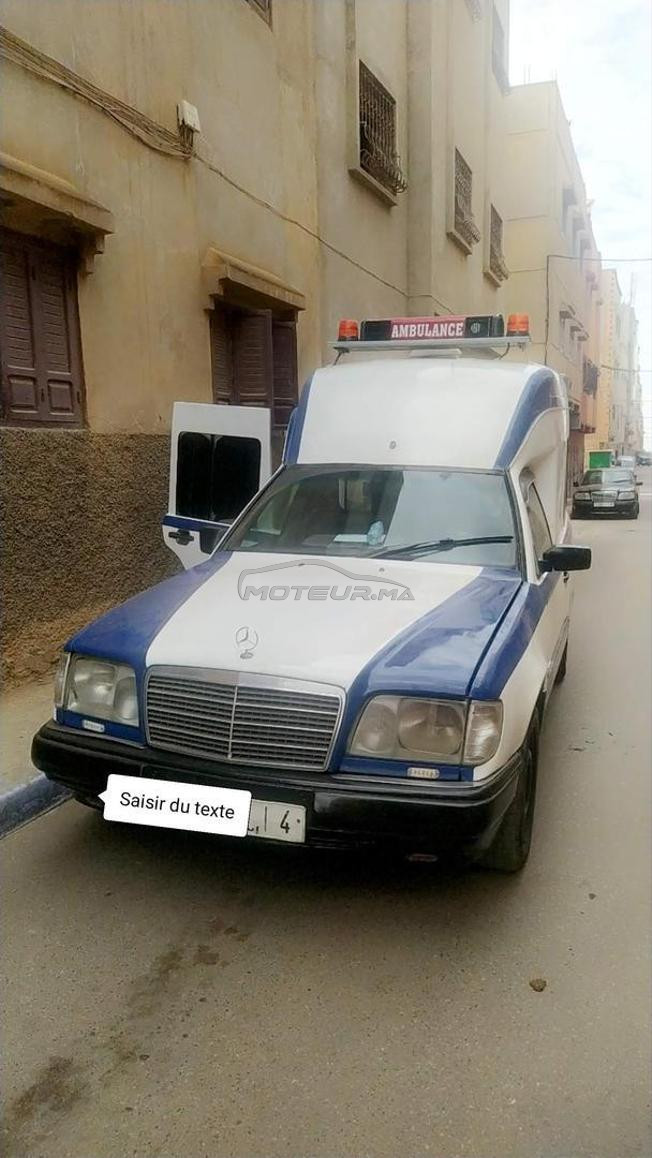 Mercedes-Benz Classe E Diesel Manuelle 1995 à Salé
