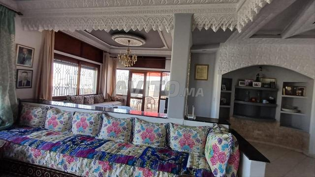 طابق للبيع بوسط مدينة طنجة - 2
