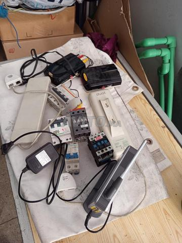 Lot Matériel électrique et électronique - 2