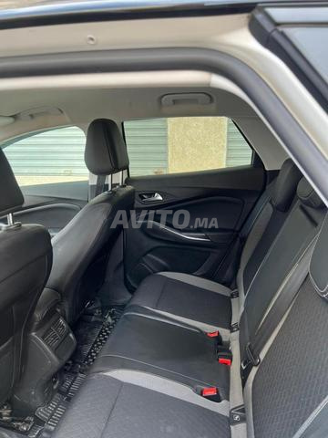 Opel Grandland X immatriculée à Fès B15 - 2
