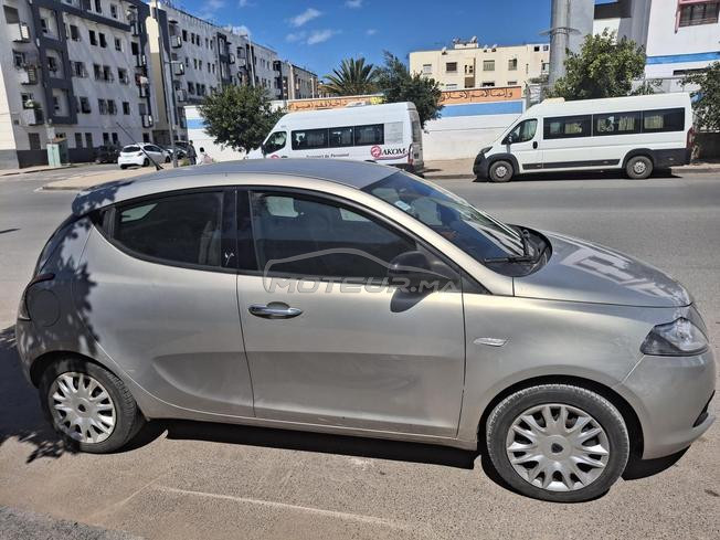voiture Lancia Ypsilon Essence