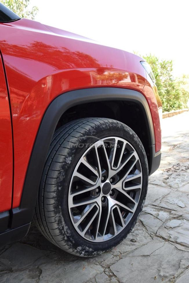 Jeep Compass Limited 2.0 BVA – 22.218 km  