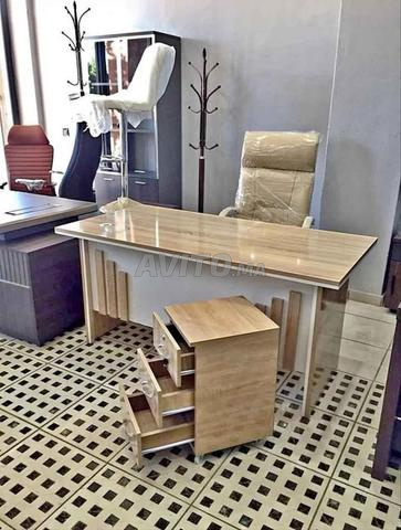 Bureau direction pour entreprise/vestiaire - 2