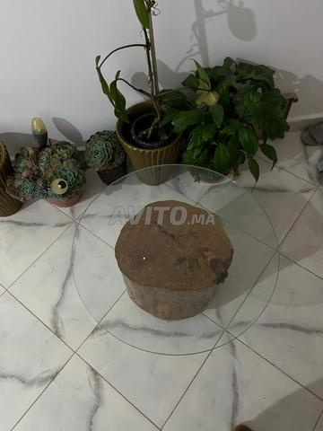 Table basse en verre avec support bois/roulettes - 2