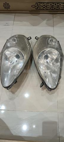 2 optiques Fiat Grande Punto