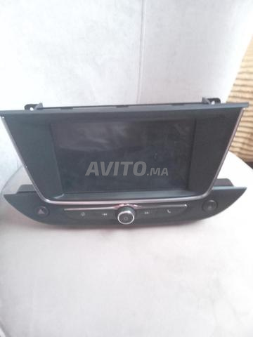 Post radio pour Opel Crossland neuf