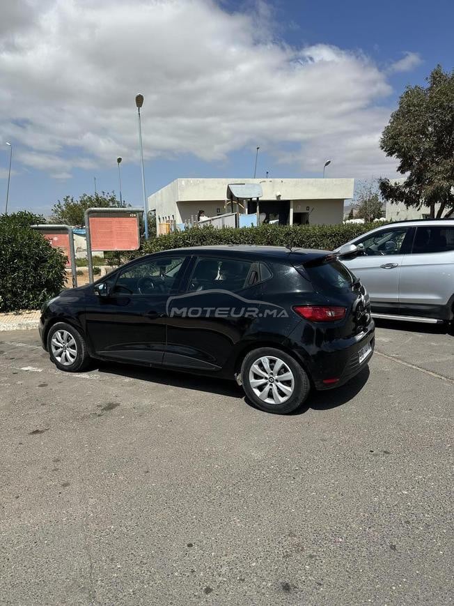Renault Clio Diesel Manuelle 2017 à Taourirt
