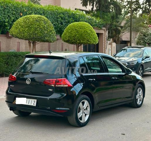 VOLKSWAGEN GOLF 7 04 - 2017 à Marrakech - 2