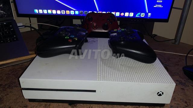 XBOX ONE S - 2