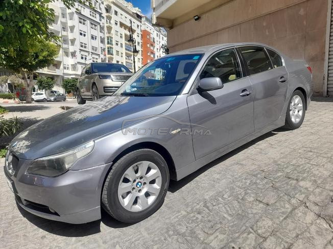 BMW 523i essence 
