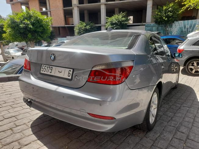 BMW 523i essence 