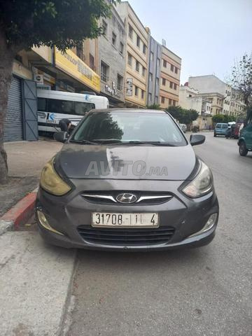 Hyundai Accent Diesel Manuelle 2013 à Tanger - 2