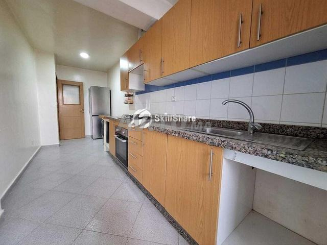 Appartement à louer - Habitation ou Professionnel - 2