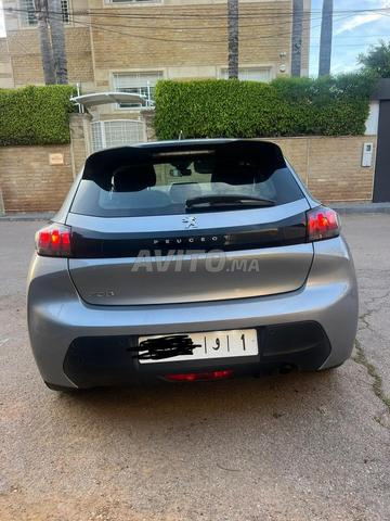 Peugeot 208 Allure à vendre - 2