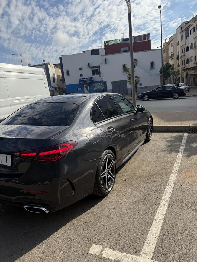 Mercedes-Benz 220 Diesel Automatique 2023 à Temara