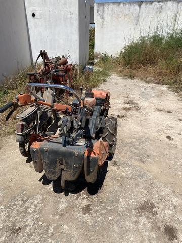 Tracteur pour labourer les arbres, fabrication japonaise - 2