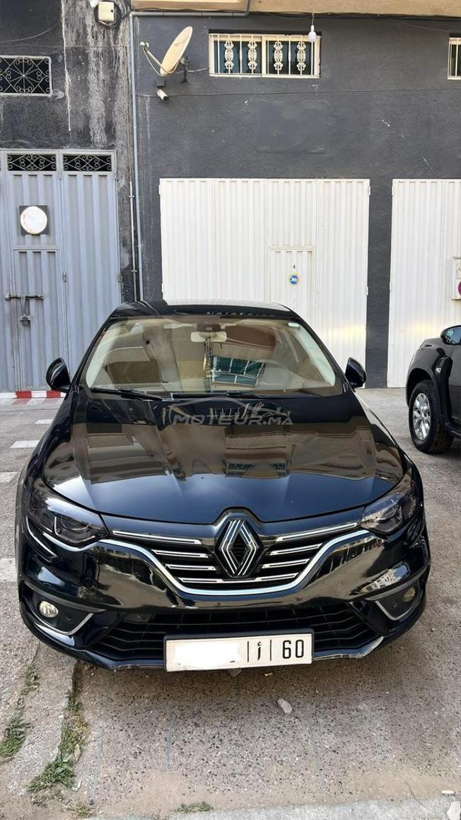 Megane 4 pack intense Sedane modèle 12/2019