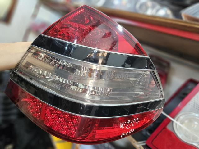 Feu rouge droit Mercedes W211 - 2