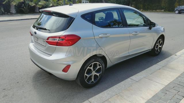 FORD FIESTA DIESEL MANUELLE - 2
