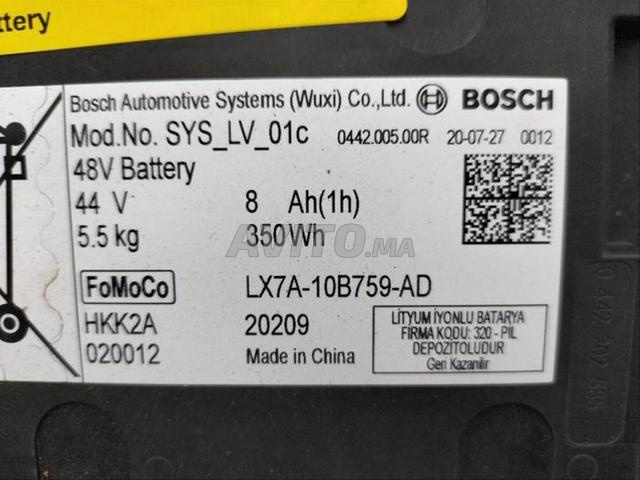 Batterie Bosch (hybride) pour voiture - 2