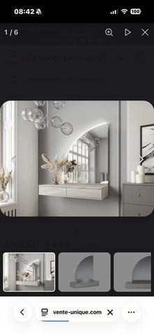 Meuble coiffeuse suspendu avec miroir