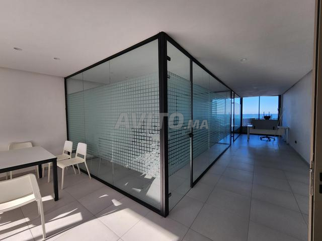 Bureau aménagé 87 m² vue mer