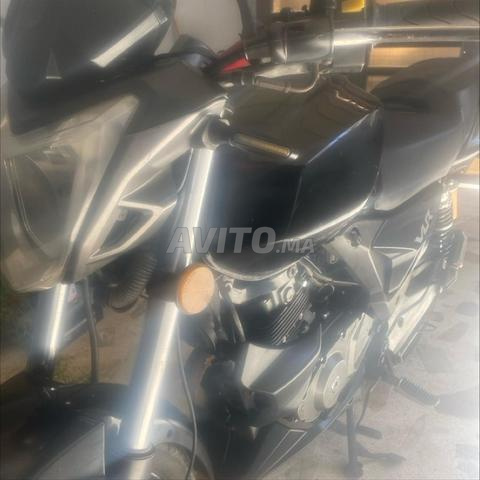 Moto Beneli état propre - 2