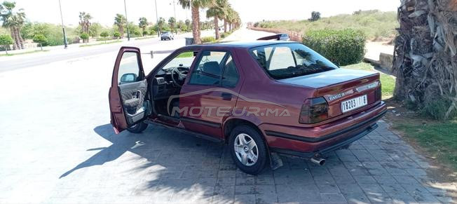 Renault R19 Essence Manuelle 1990 à Laâyoune