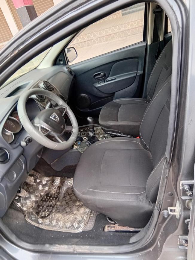 dacia logan en bonne état 