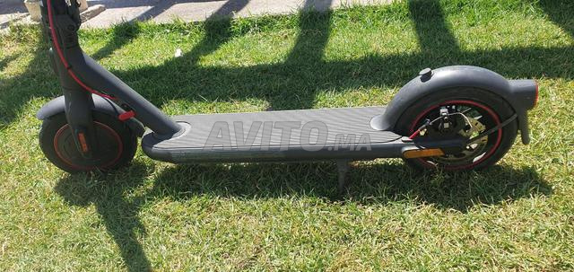 Trottinette Xiaomi 4 Pro - 2