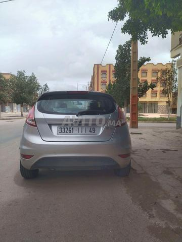 Ford Fiesta - 2