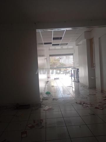 Magasin aménagé au quartier 2 mars 200m2 - 2