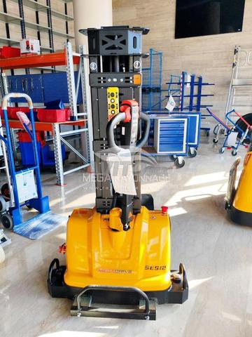 Gerbeur Électrique Auto-Élévateur – SES12 - 2