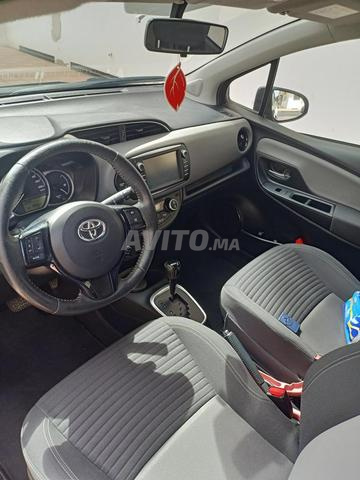 Toyota Yaris automatique - 2