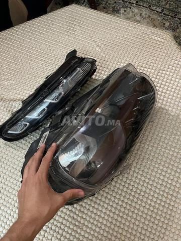 Je vends un optique et un feu LED droit d'occasion - 2