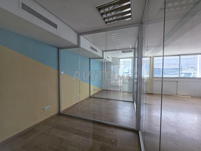 Bureau aménagé 85 m², immeuble professionnel