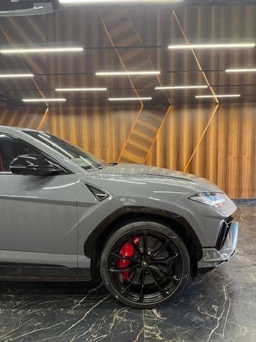 Lamborghini Urus S