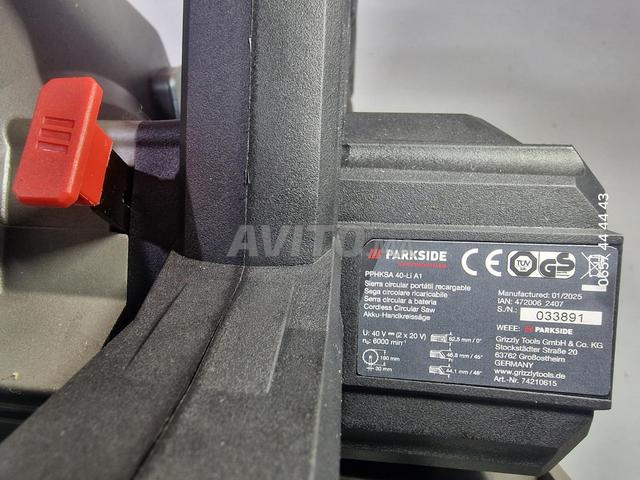 Scie circulaire neuve, sans fil de 20V - 2