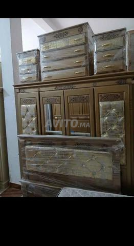 غرفة نوم مغلفة بـ 4 أبواب عادية - 2