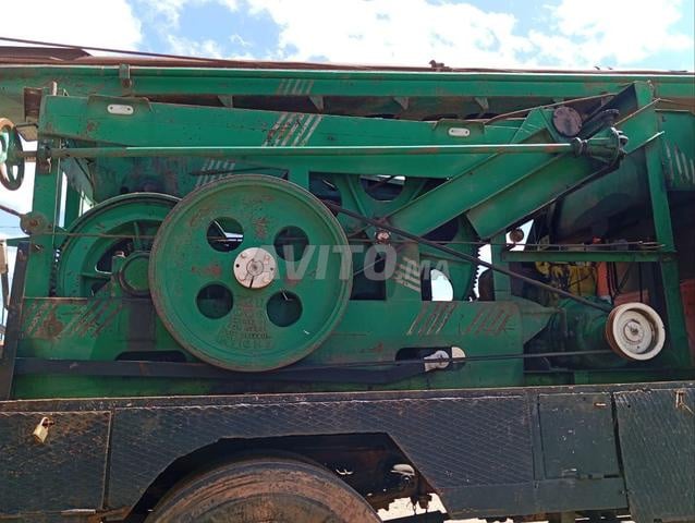 Excavatrice à vendre 130