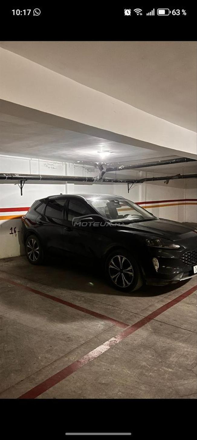 voiture Ford kuga en bonne état