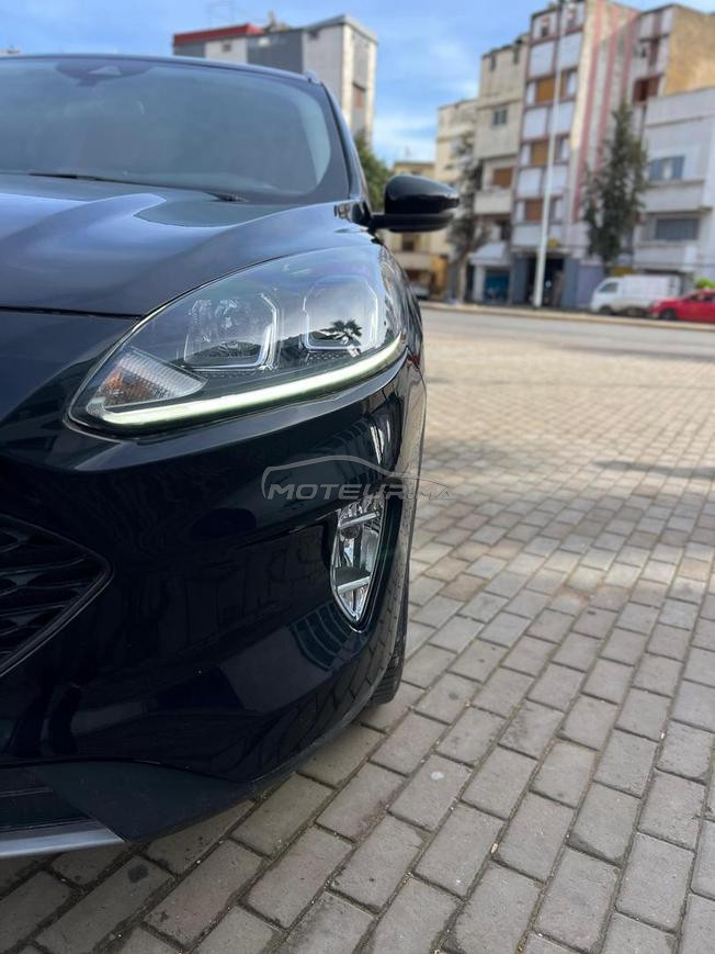 voiture Ford kuga en bonne état